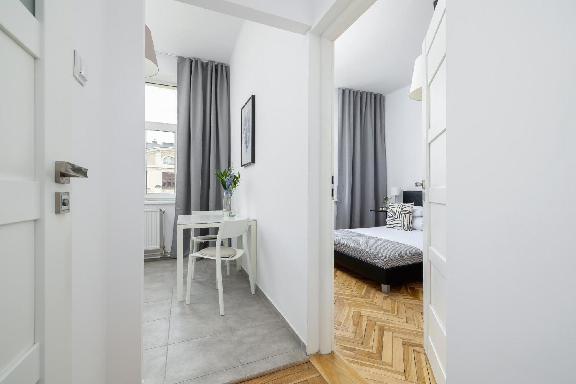 1-Bedroom Apartment - Dluga 65 Street Krakkó Kültér fotó