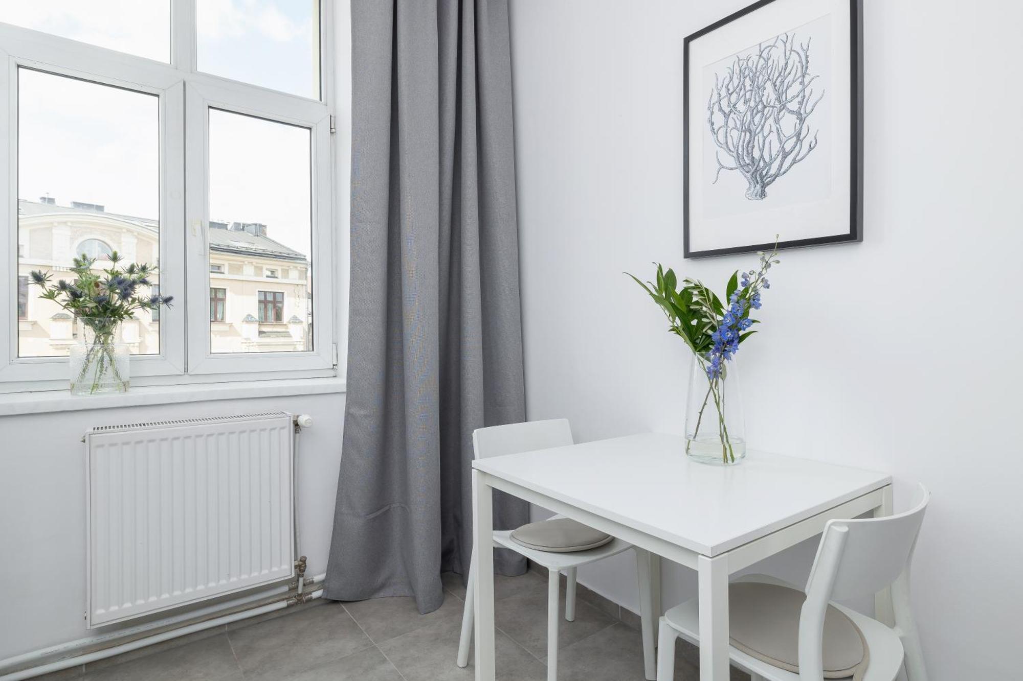 1-Bedroom Apartment - Dluga 65 Street Krakkó Kültér fotó